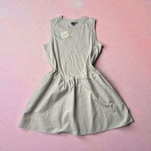 Universal Thread Cream Sleeveless Dress